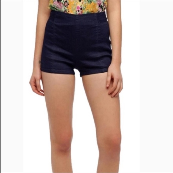 high waisted pin up shorts